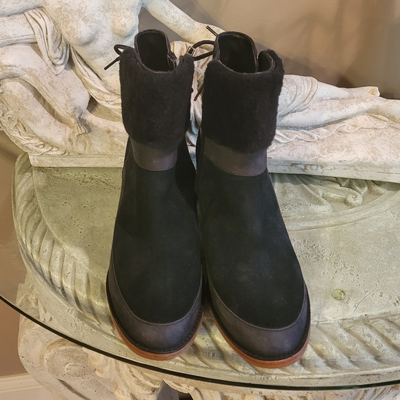 Ugg Kirke Suede Brushed Leather Shearling Stacked Heel Bootie Black Size 9 #458 - Picture 11 of 14